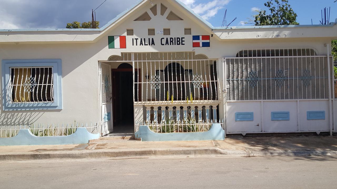 Hotel B&B Italia Caribe Педерналес Экстерьер фото